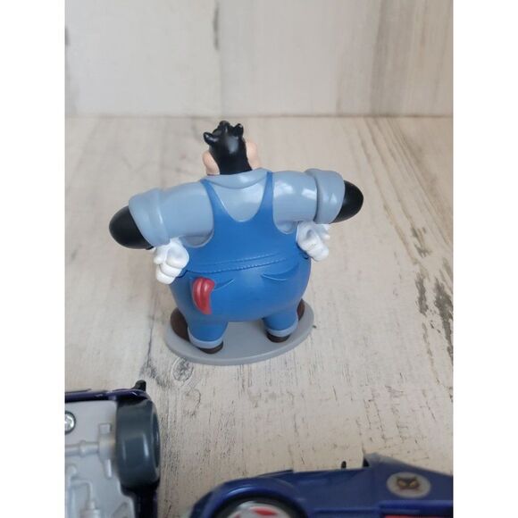 Car racing Pluto son car variety toy figure Disney skateboard - Picture 10 of 11